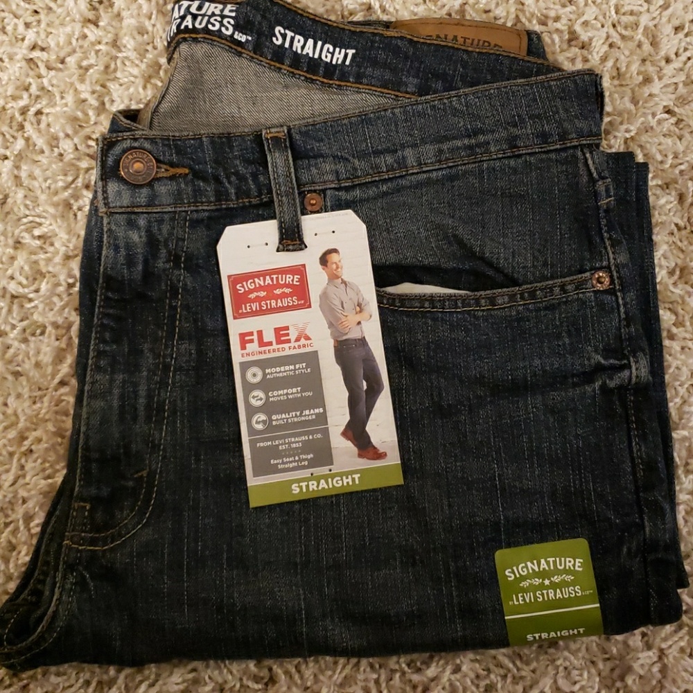 Levi jeans